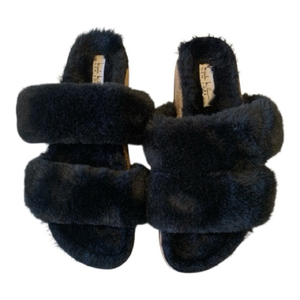 Nicole Miller Black Fuzzy Slides Slip On's Loungewear Cork Heel Size 8.5 Leisure